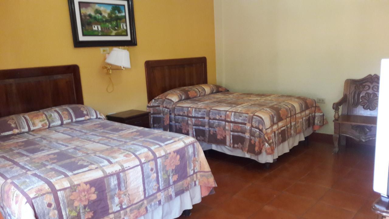 Hotel Brisas De Copán 외부 사진